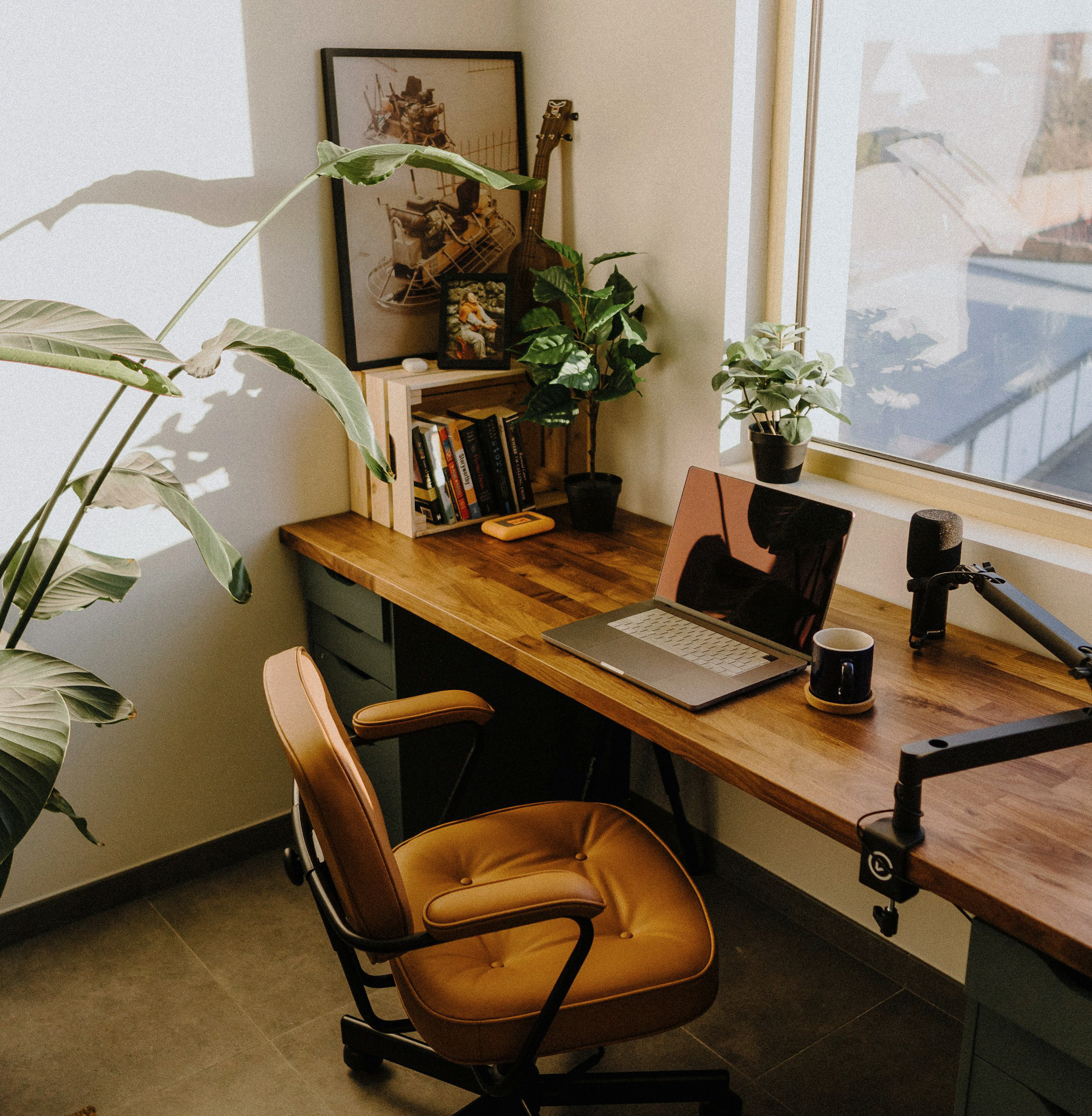 Clean work desk
